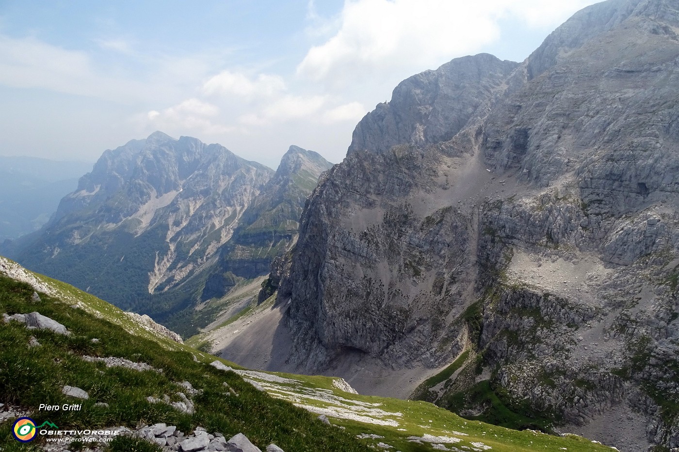 58 Vista sul percorso perilpo Arera che ci aspetta.JPG -                                